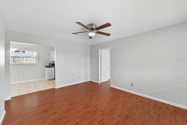 Photo - 1401 Olander St