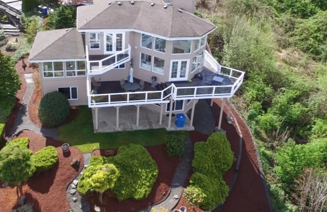 Photo - 3695 Sqft. Home with 180 degree Sound views!