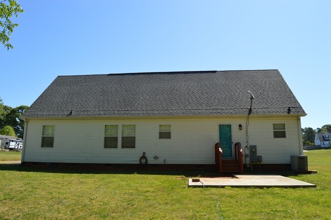 Photo - 118 Grain Dr