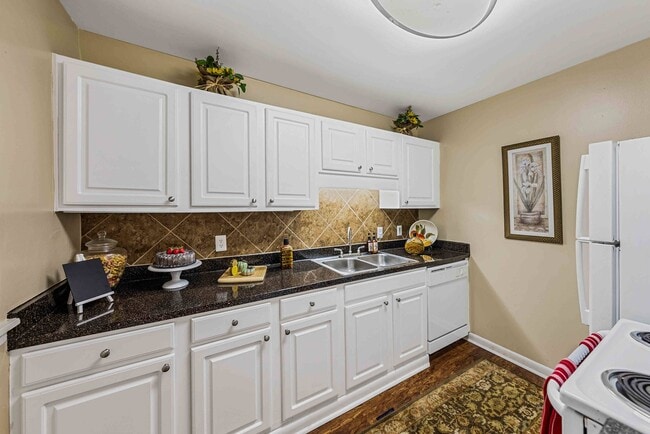 Photo - The Park at Marbella