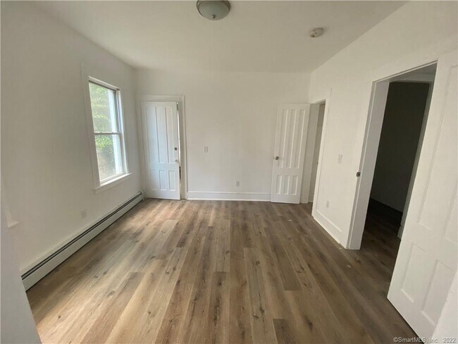 Photo - 222 Maplewood Ave Unidad 2