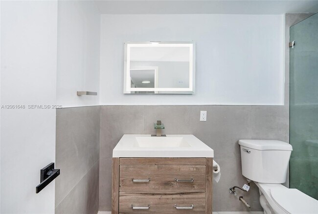 Photo - 9760 SW 184th St Unit 6D
