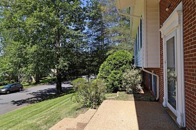 Photo - Move-in Ready Northern Albemarle County Home