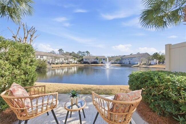 Photo - 205 Reserve Ln