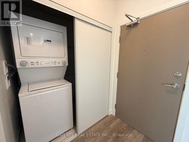 Photo - 1010 Sandy Beach Rd Unité 212