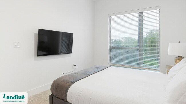 Photo - 650 E Sycamore St Unit 3311