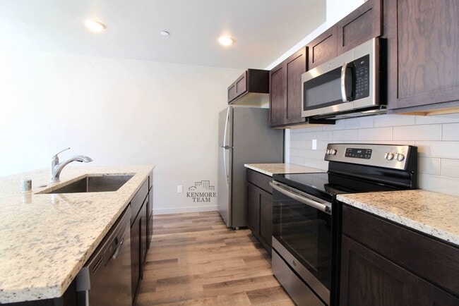 Photo - 3 Bedroom, 2.5 Bath Townhome in Kennewick