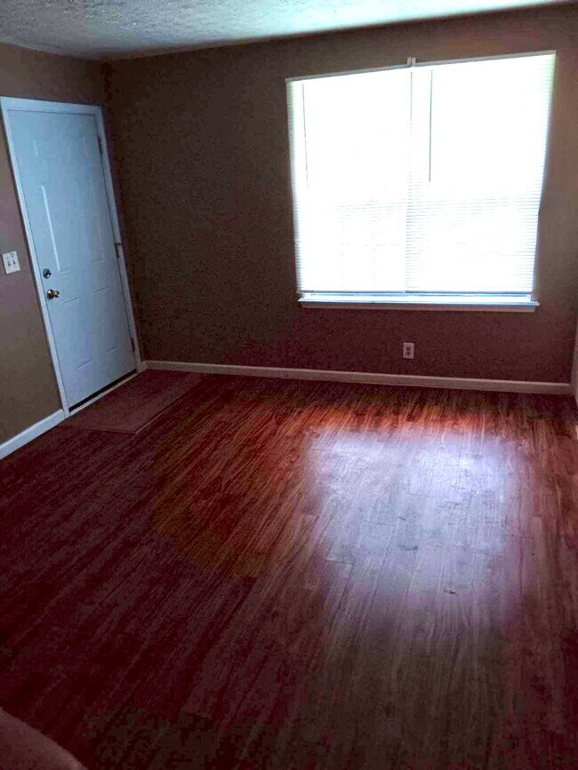 560 Tulip Grove Rd Townhome Townhome Rental in Nashville TN