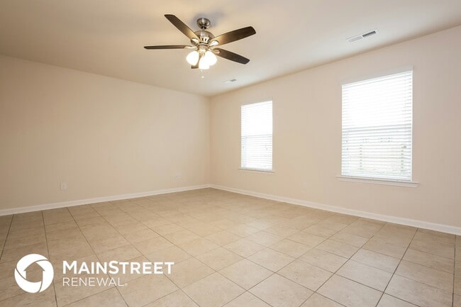 Photo - 3229 Dizzy Dean Dr