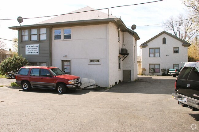 Photo - Munger Place Apartments