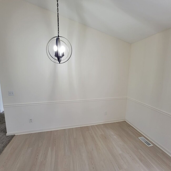 Photo - 3 Bedroom, 2 Bathroom-Updated-Rental-Cooke...
