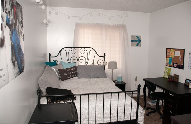 Photo - Polo Village Apartments