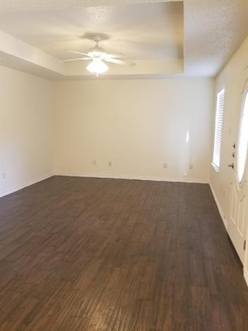 Photo - 6499 Central Ave