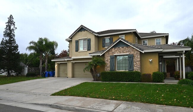 Photo - Resident Benefit Package Property