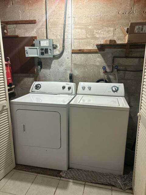 Photo - 171 SE 28th Ave