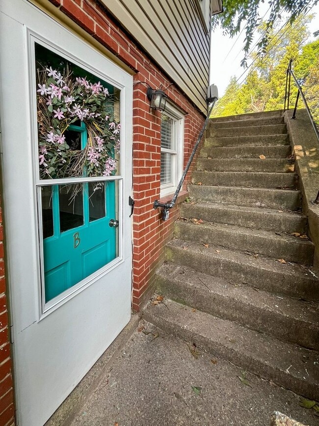 Photo - Preston Avenue Duplex for Rent! Unit B