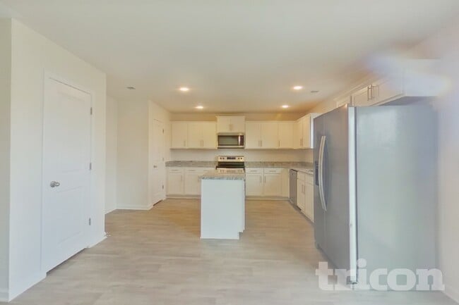 Photo - 324 Sandbach Rd