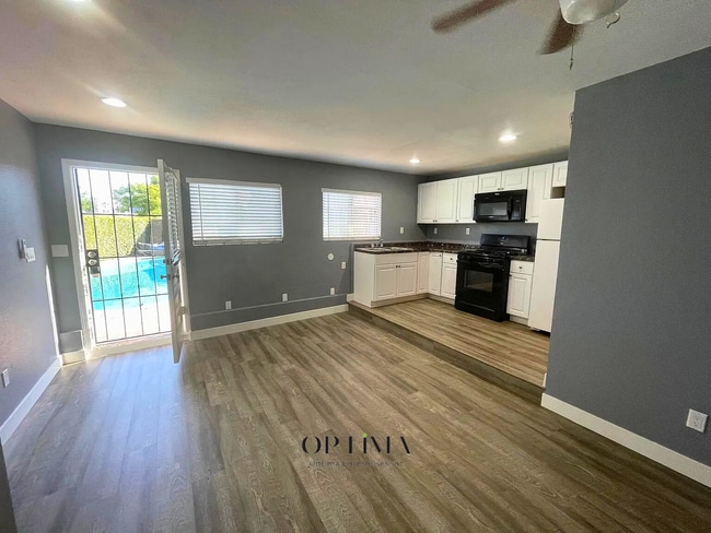 Photo - 8400 Fullbright Ave Unit 8411 Casaba