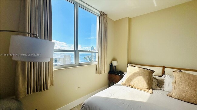 Photo - 801 Brickell Key Blvd Unit 2707