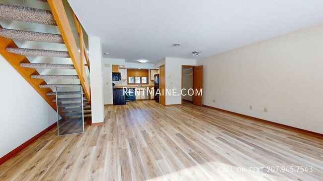 Photo - 135 Howard St Unit D