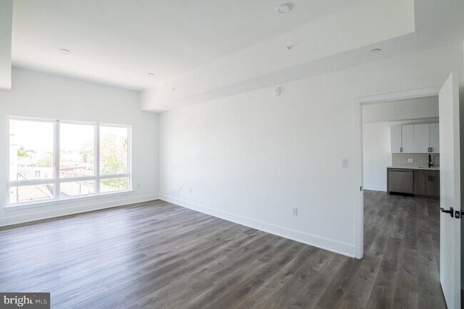 Photo - 1420 Point Breeze Ave Unit 406