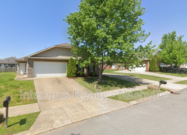 Building Photo - 553 Rose Cottage Cir