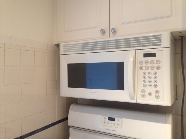 Photo - 10 Huron Ave Unit 6E