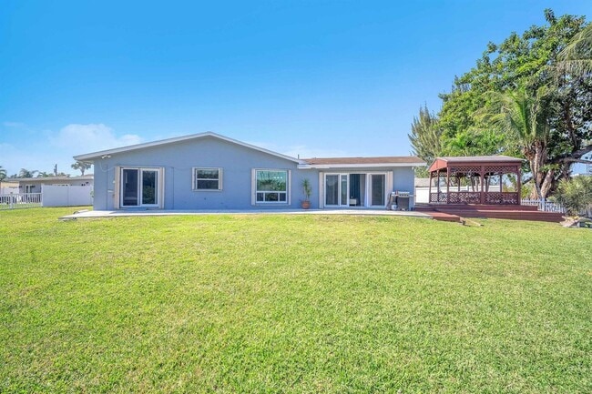 Photo - 4406 SW 37th Ave