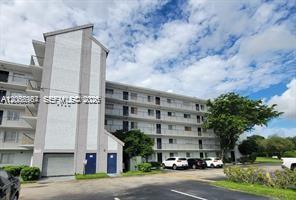 Photo - 8740 N Sherman Cir Unidad 308
