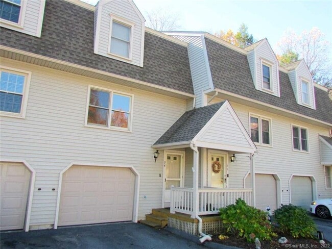 Photo - 1229 Winsted Rd Unidad 34 Rental