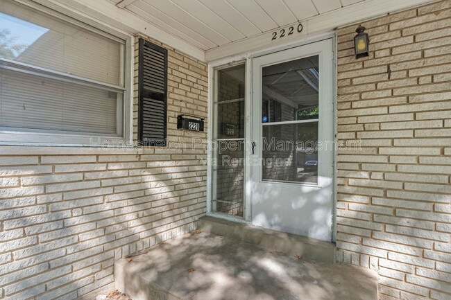 Photo - 2220 Argo Dr