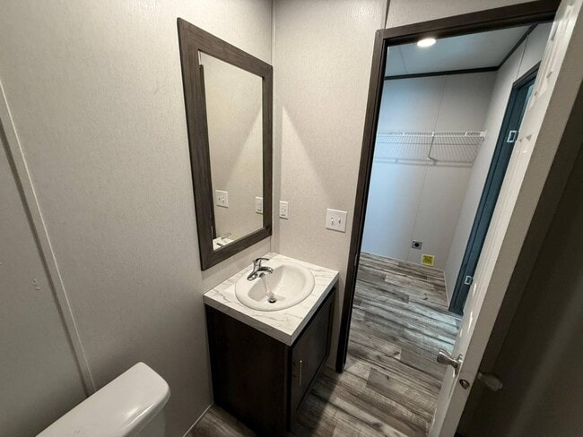 Building Photo - 2881 TX-110