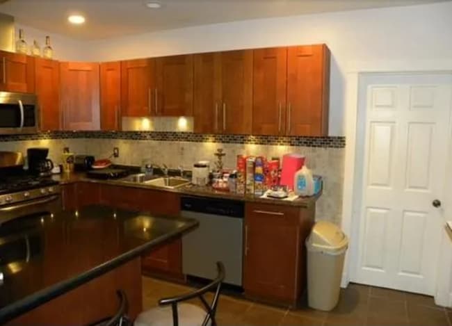 Photo - 85 Seymour St Townhome