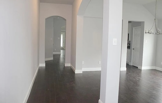 Building Photo - 2616 Cascade Cove Dr Rental