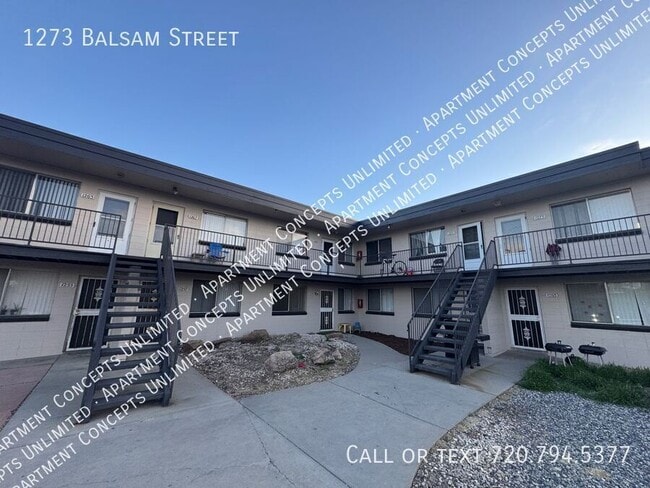 Photo - 1273 Balsam St