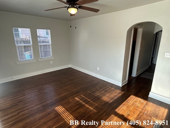 Photo - 4205 E 4th Pl