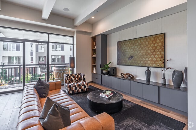 Aspect Lounge - Cru at Willows 124