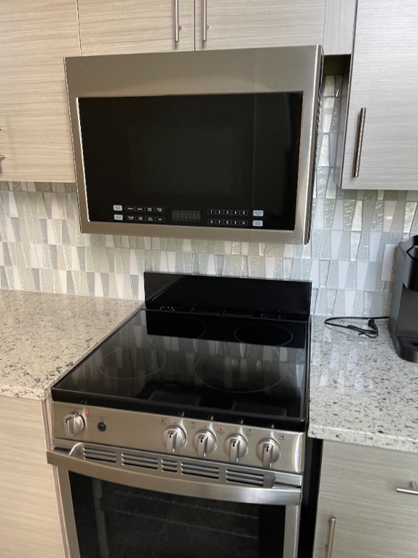 Photo - 1417 W9th St Unit 201