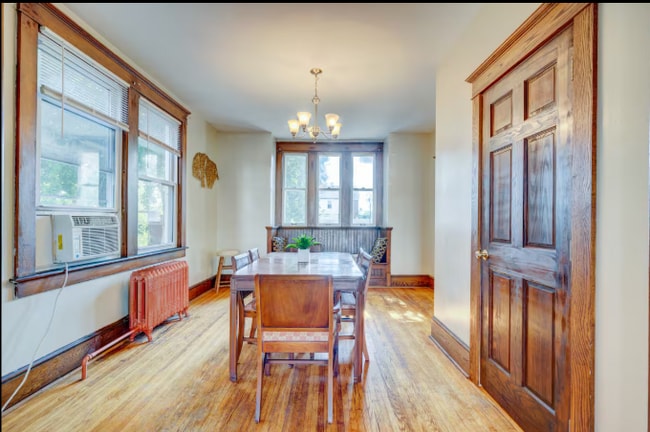 Photo - 630 Hill Top Dr