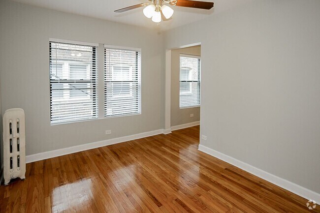 Building Photo - 559 W Cornelia Ave Unit 220 Rental