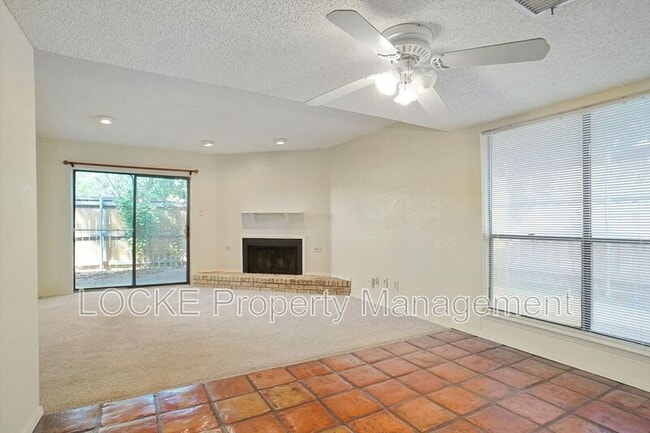 Photo - 4920 Byers Ave