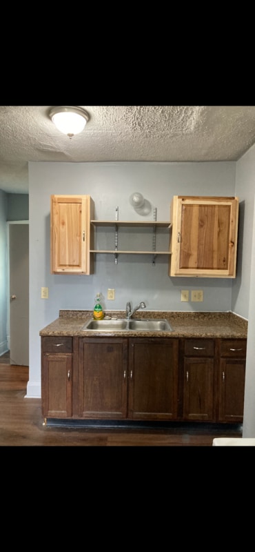 Photo - 600 Mc Clure Ave