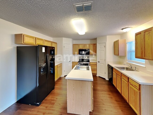 Photo - 5523 Ashleigh Park Dr