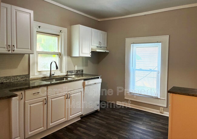 Photo - 421 S Columbia St