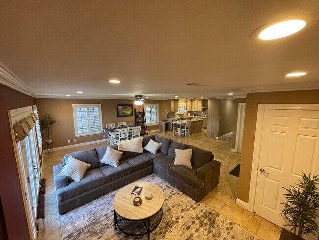 Photo - 14700 N Locust Tree Rd Townhome