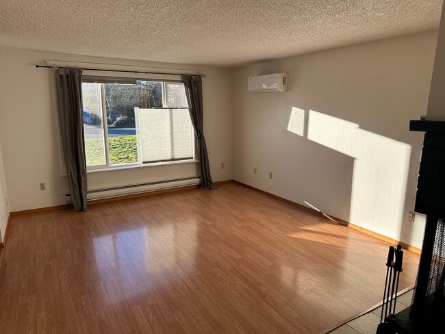 Photo - 3735 N Baltimore St