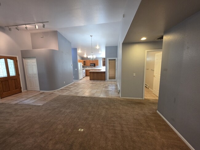 Photo - 615 Shadowbrook Dr