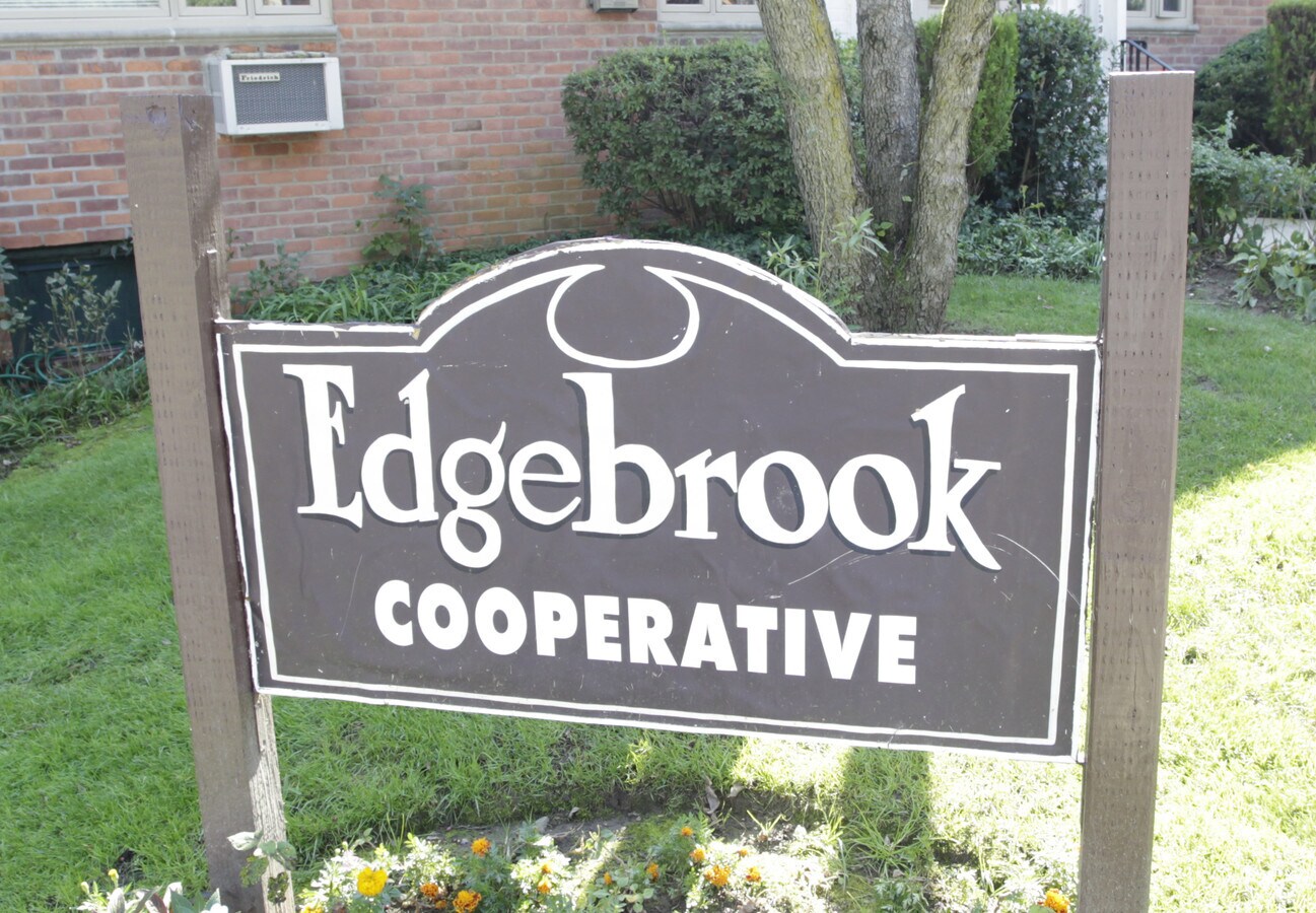 Photo - Edgebrook Cooperative, Inc