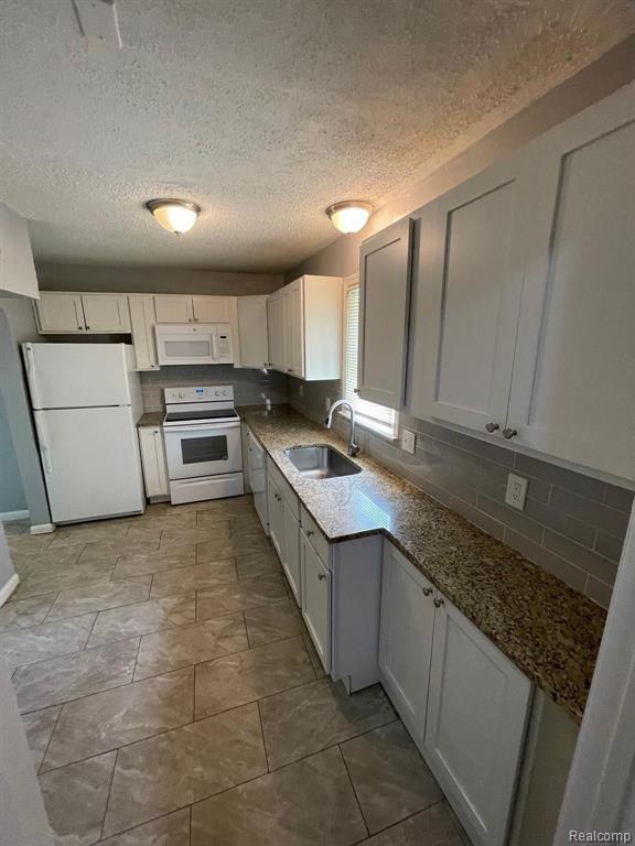 Photo - 11775 Inkster Rd