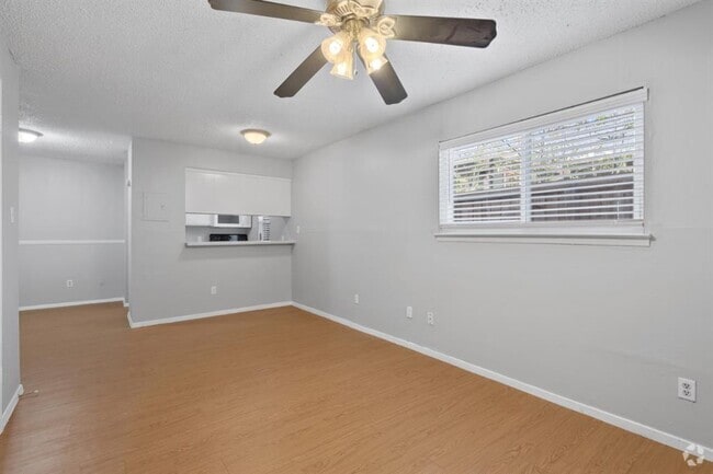 Building Photo - 4105 Speedway Unit 104 Rental
